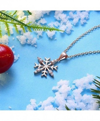 KAVANI Snowflake Pendant Necklace Christmas